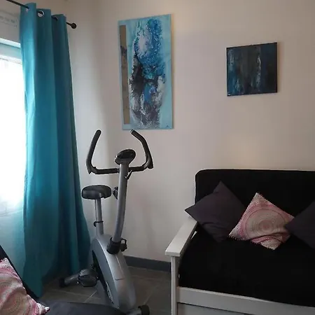 Olivia Et Elysia 100m A Pied De La بيت للعطل *